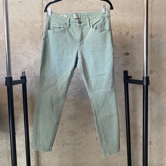 Universal Thread Denim - Universal thread mid rise skinny jeans